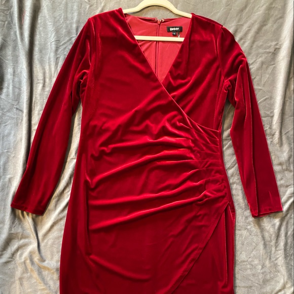 dkny red velvet dress NWT DKNY Velvet Dress Womens Sz 8 AK106